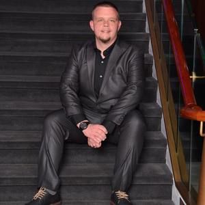 Meet your Posher, Rob